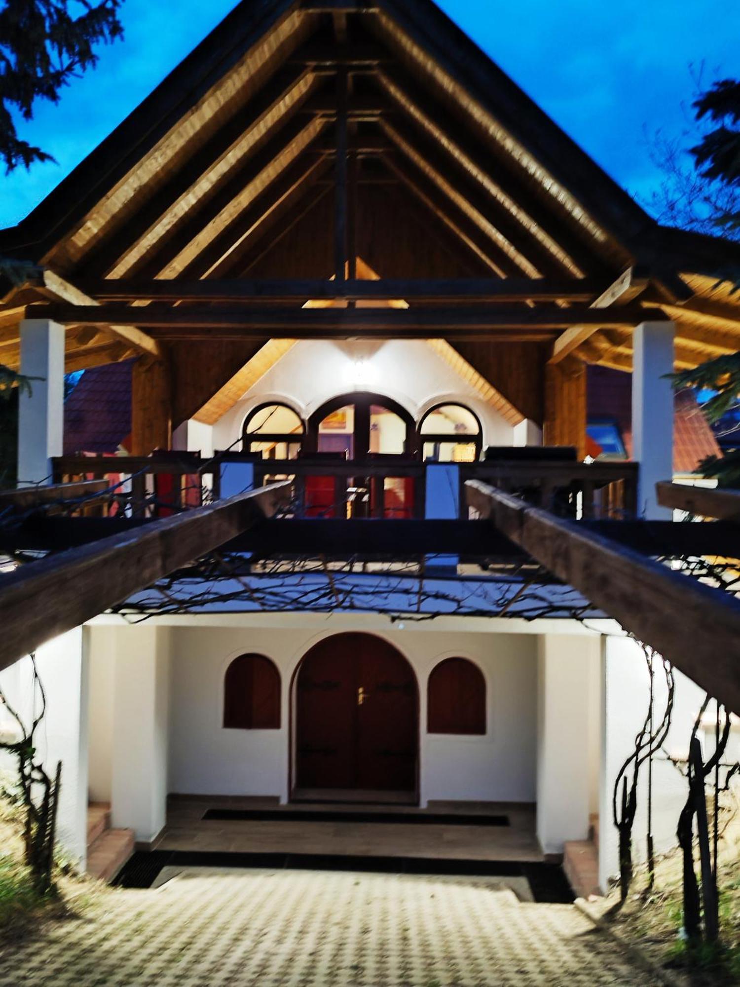 Klara Vendeghaz Villa Badacsonyörs Exterior foto